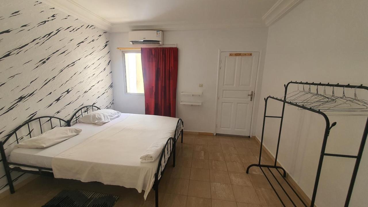 Bricos Appartement Sud Foire Дакар Екстер'єр фото
